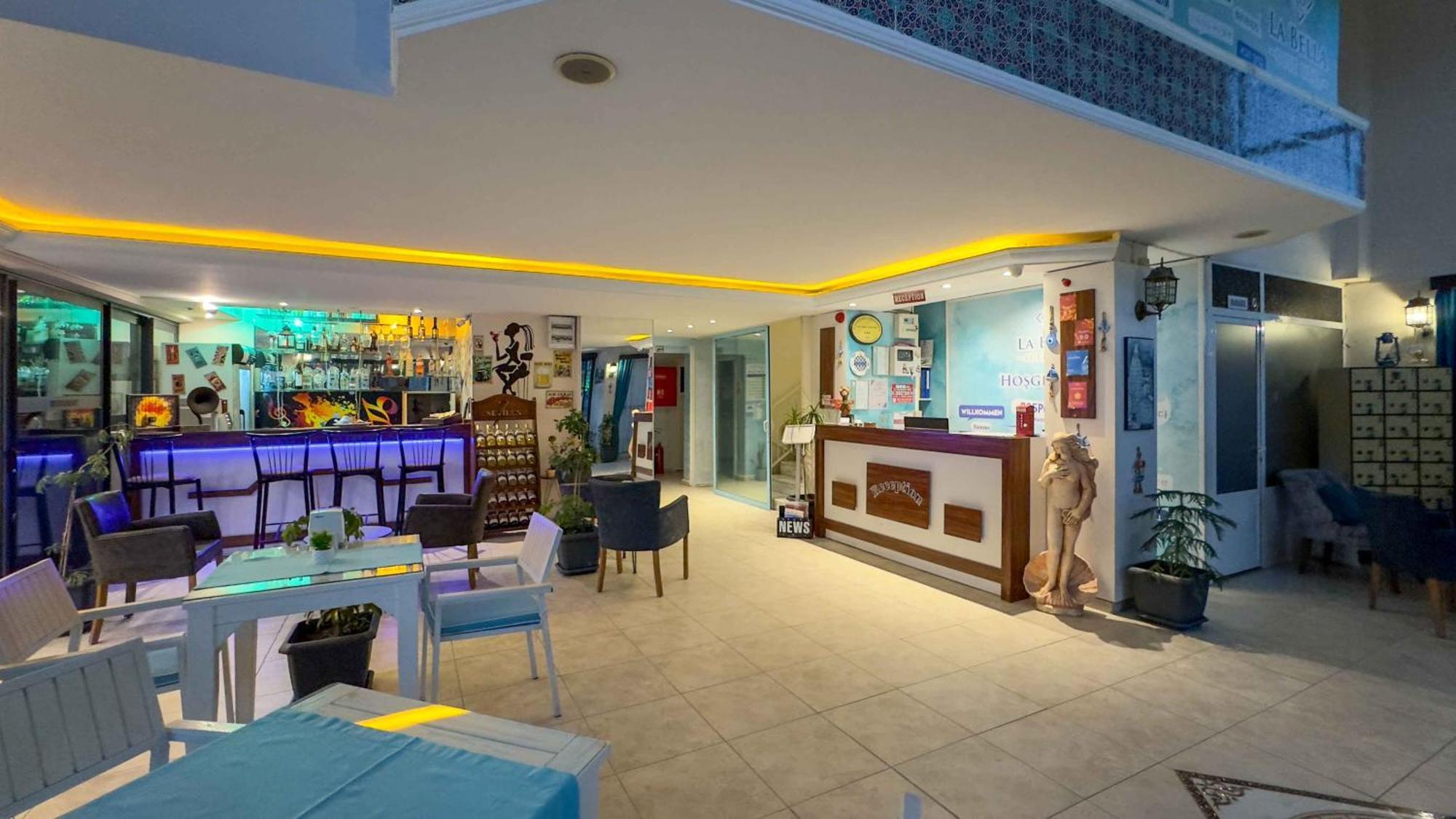 La Bella Suit Otel Kuşadası Ngoại thất bức ảnh