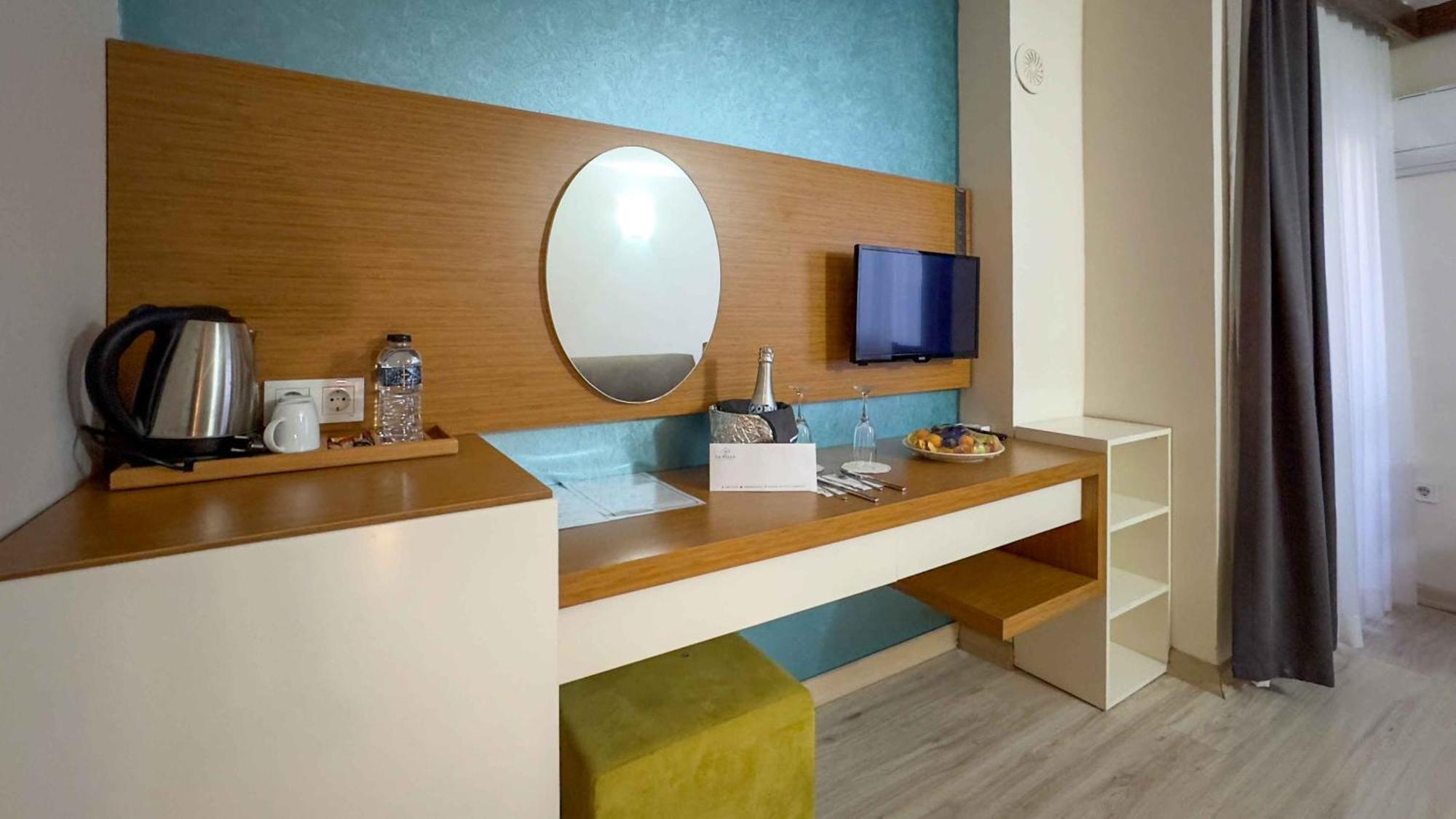 La Bella Suit Otel Kuşadası Ngoại thất bức ảnh